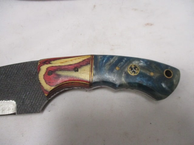 Damascus Gut Hook Knife with Leather Sheath - 8