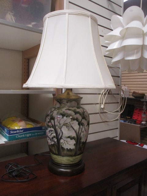 Chinoiserie Style Ginger Jar Lamp w/Landscape Scene: 30"