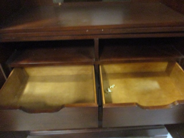 Pennsylvania House 6 Drawer/2 Door Cabinet/Armoir - 5