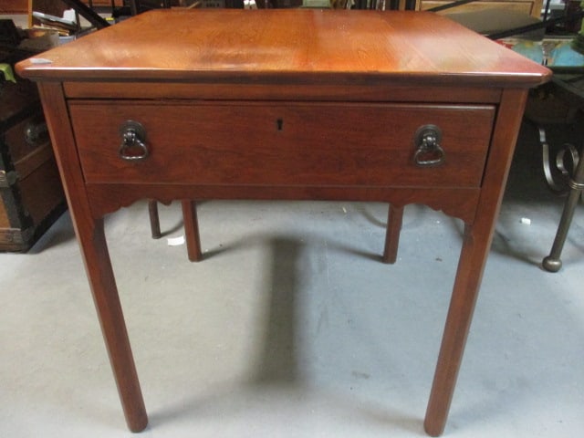 Lexington Ftr. 'Bob Timberlake' Cherry Wood Side Table: w/Dovetail Drawer (24 x 24 x 25)