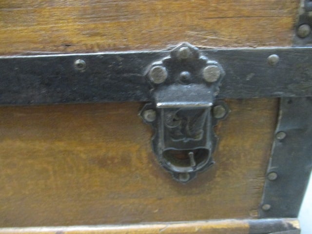 Dome Top Steamer Trunk w/Metal Reinforcements - 6