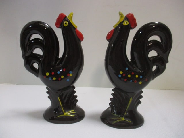 Japanese Vtg. Redware Rooster Salt/Pepper Set (6 1/2") (1 of 4)