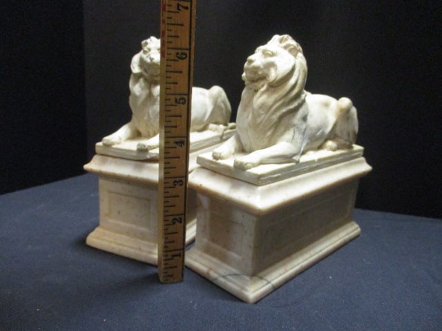 Alva Museum Replica Italian Style Reclining Lion Bookends - 6
