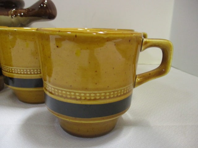 4 Handled Soup Bowls, Fuji Stone Sugar Dish & 6 Mugs - 2