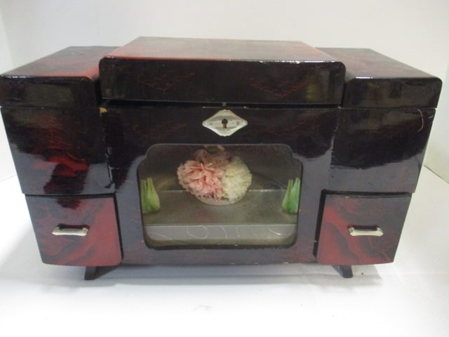 Japanese Red/Black Lacquer Jewelry Box: 13 x 5 1/2 x 8 (could not get music to play)