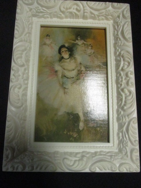 Avon Beauty in Motion Ballet Picture Soap Set in Box - 4