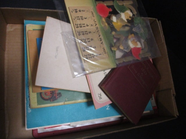 Various Vtg. Papers,Magazines, 1927 Calendar, etc. (1 of 10)