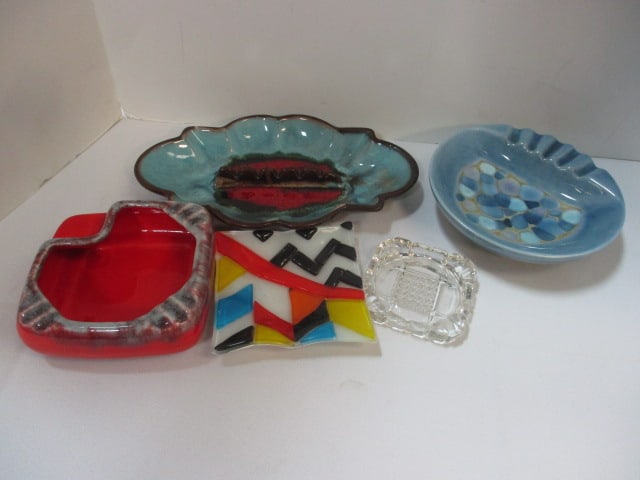 Retro Style Ashtrays (Lot of 4) & Square Glass Ashtray (1 of 10)