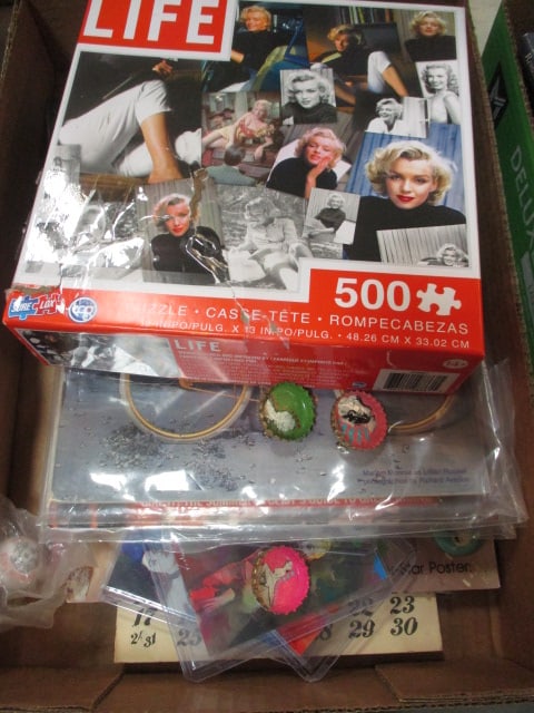 Marilyn Monroe Puzzle, Magazines, Photos, 1954 Calendar, etx.: See all pictures