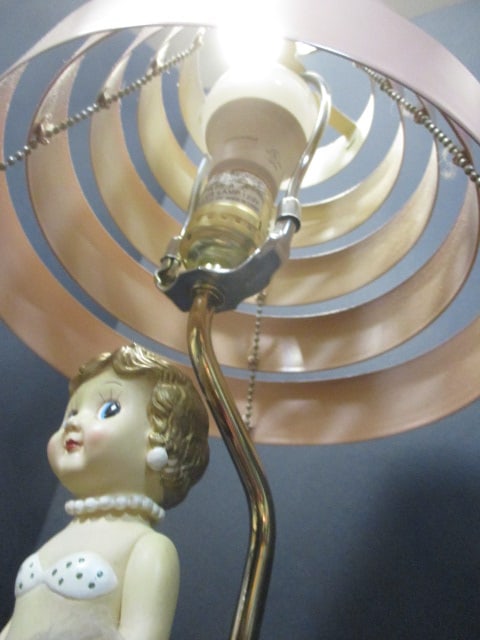 Retro Sassy Doll Table Lamp w/Metal Pink Tiered Shade - 4