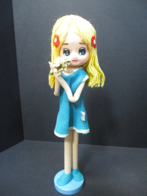 Herman Pecker Mod 1960's Big Eye Pose Dolls (Lot of 2) & Pose Doll Music Box Doll - 7