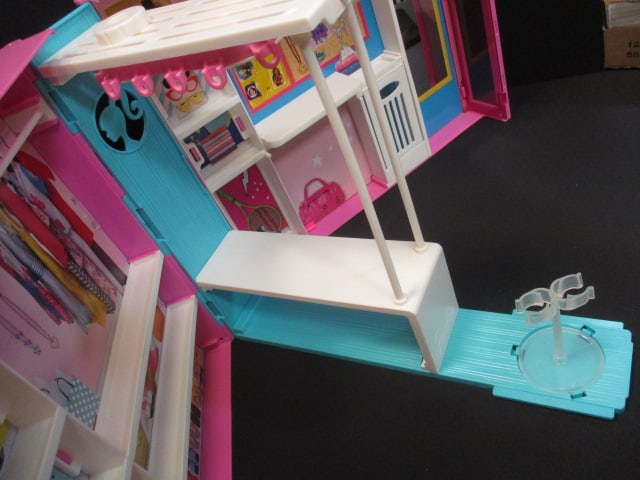 Barbie Dream Closet Wardrobe Carry Case - 4