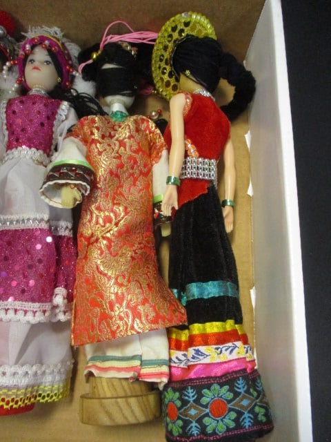 Vtg. Ethnic Nationalities of China Souvinir Dolls (Lot of 4) - 7