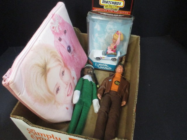 Matchbox 'I Dream of Jeannie' 1999 Diecast Car, Snoop on a Stoop Doll, (1 of 6)