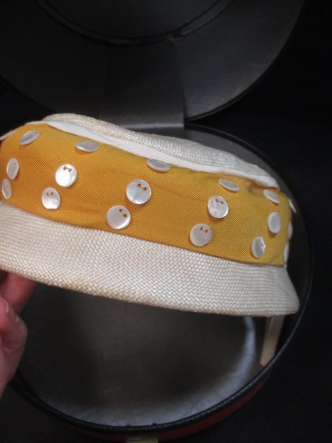 1960's Pill Box Hat & Red Hat Box - 3