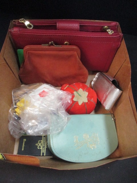Ladies Billfold, Coin Purses, Sewing Kits, etc. (1 of 9)