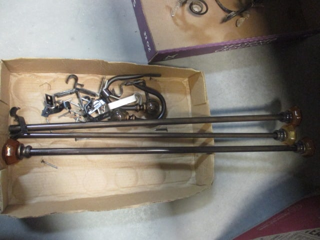 Curtain Rods w/Amber Colored Finials (29" to 48"): .