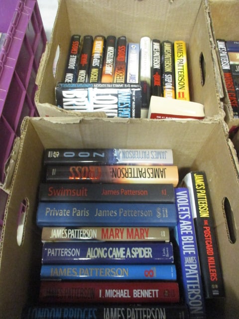 James Patterson Hardback & Paperbook Books (2 Boxes): See all pictures