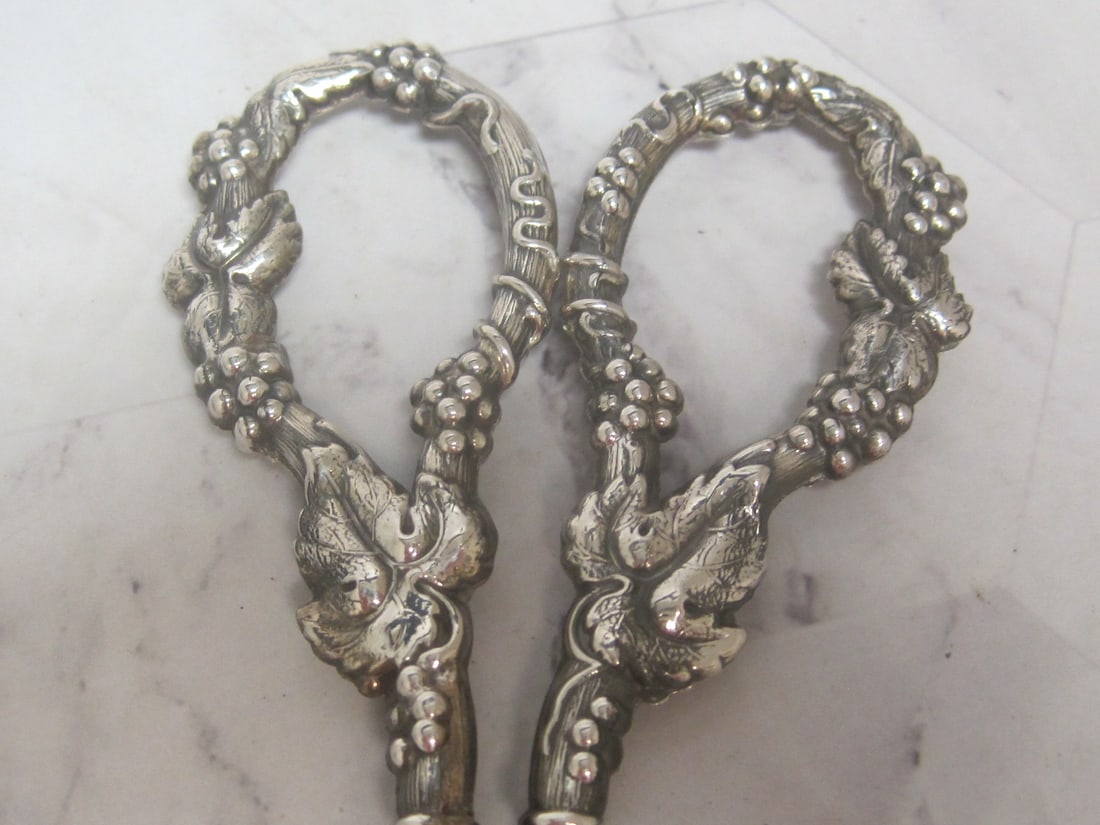 Sterling Silver Handled Grape Shears - 4