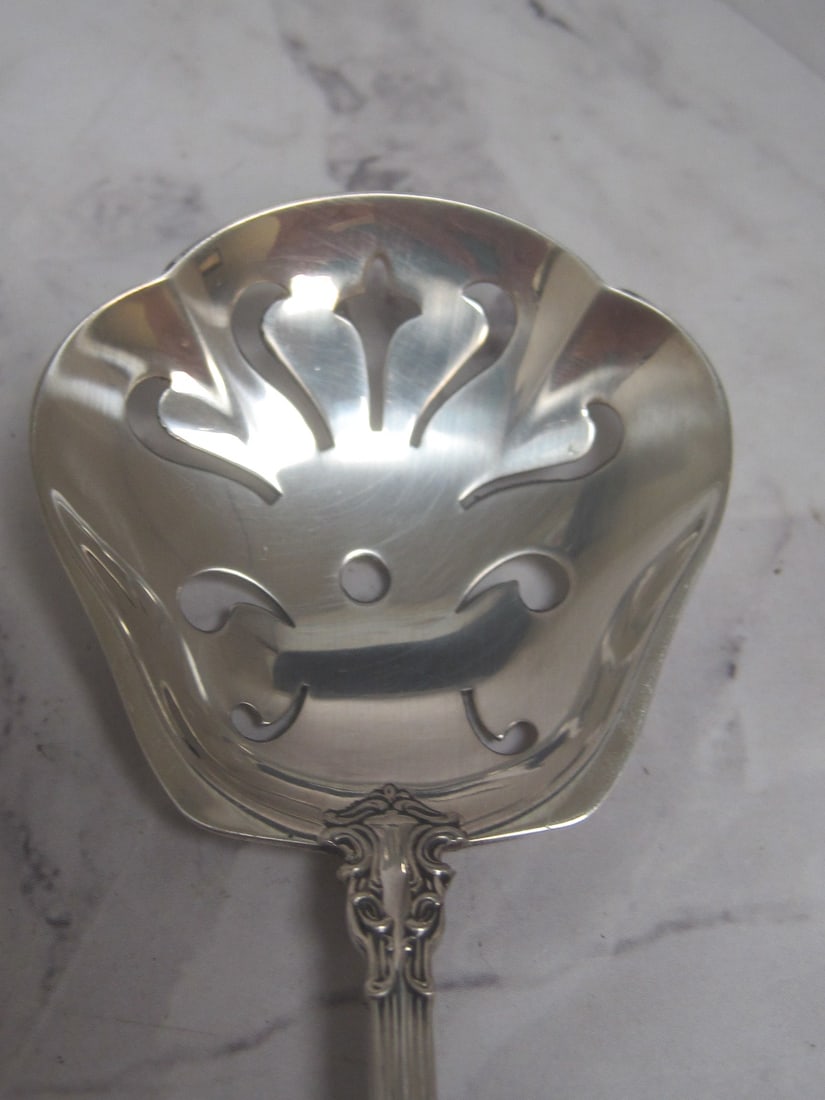 Gorham Sterling Silver Nut Spoon "Chantilly" - 3