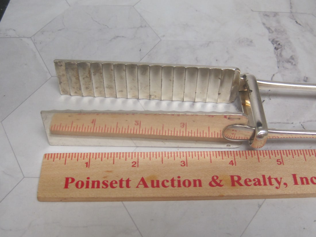 Christofle French Silverplate Sandwich Tongs - 6