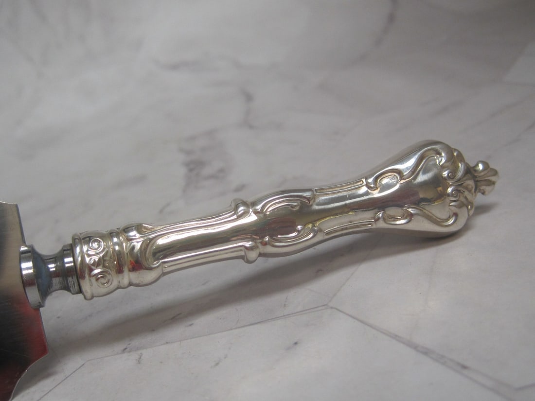 Vintage Sterling Silver Handled Pie Server - 3
