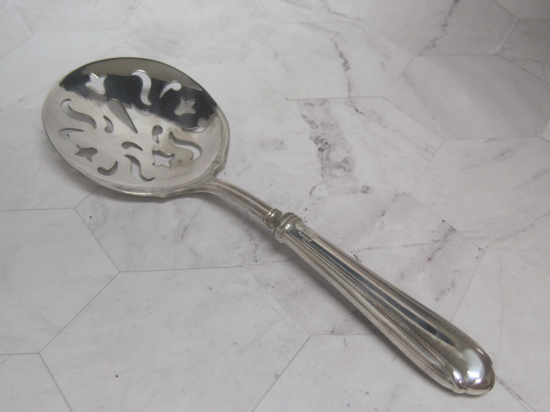 Sterling Silver Handled Tomato Server (1 of 5)