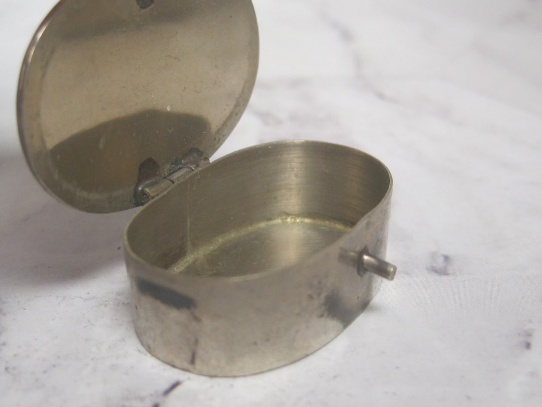 Vintage Abalone & Nickel Silver Pill Box - 4