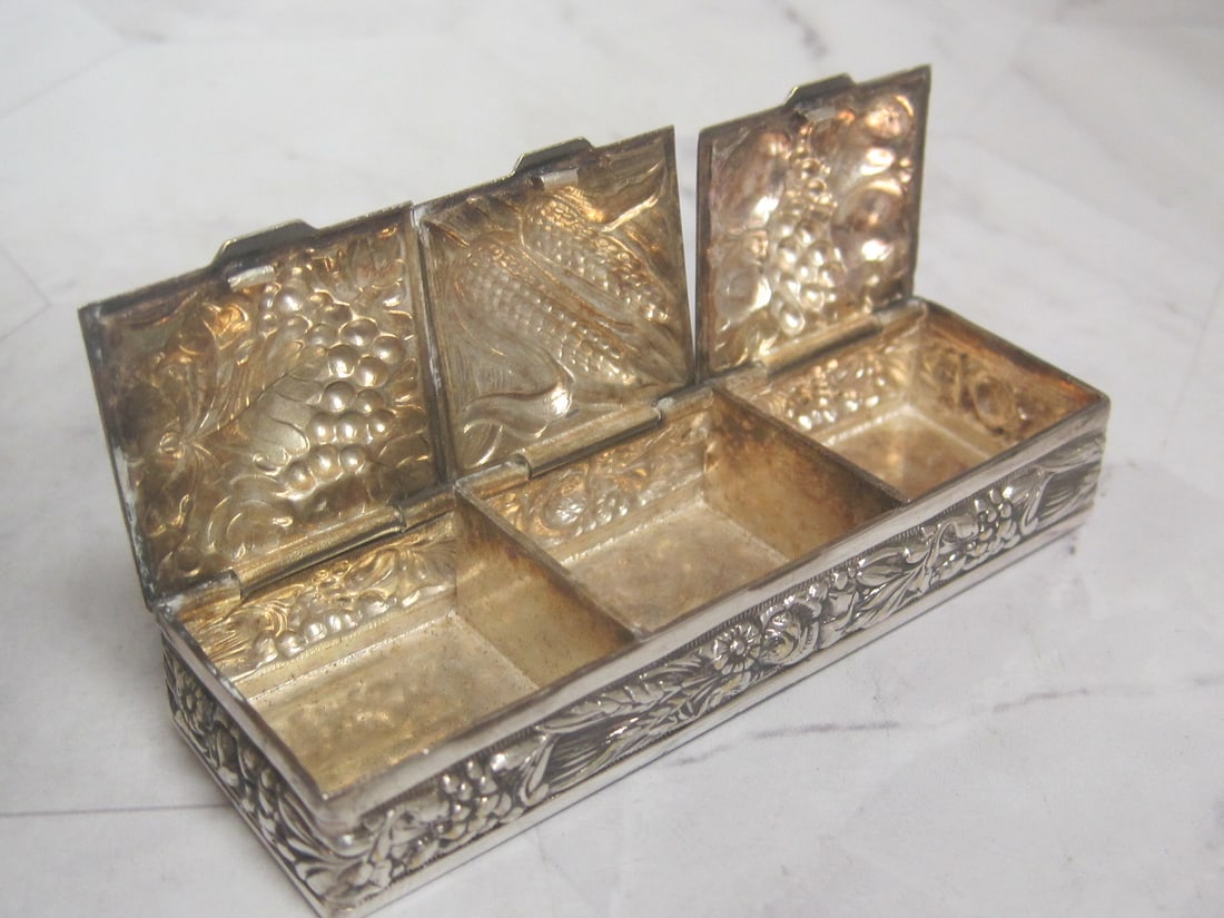 Fine Triple Compartment Pill Box - 5