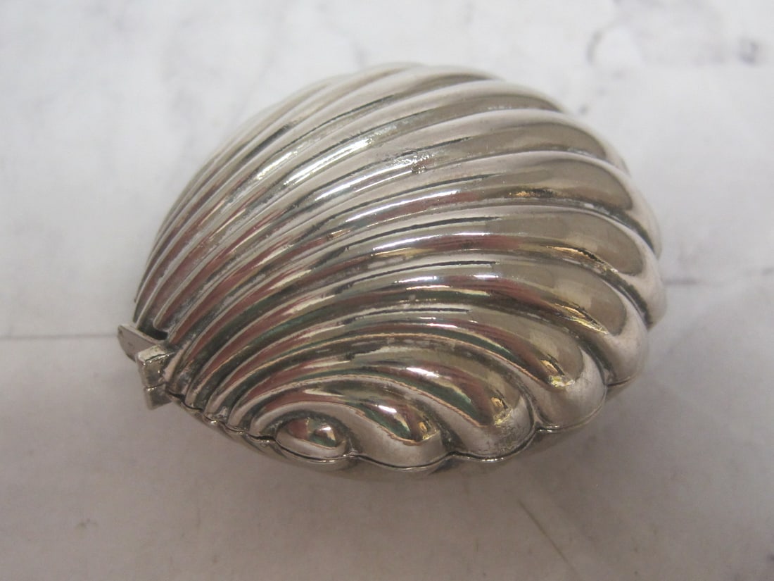 Silverplate Figural Shell Tape Measure - 2