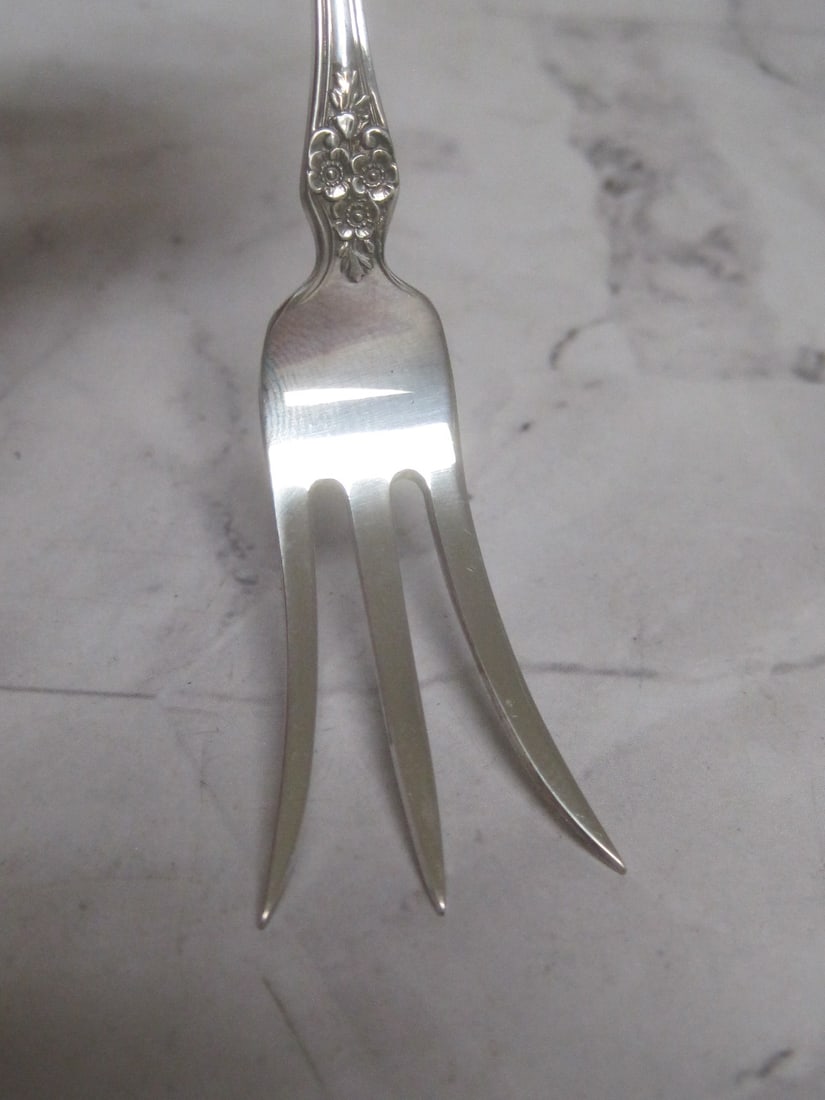 Gorham Sterling Silver Lemon or Serving Fork - 3