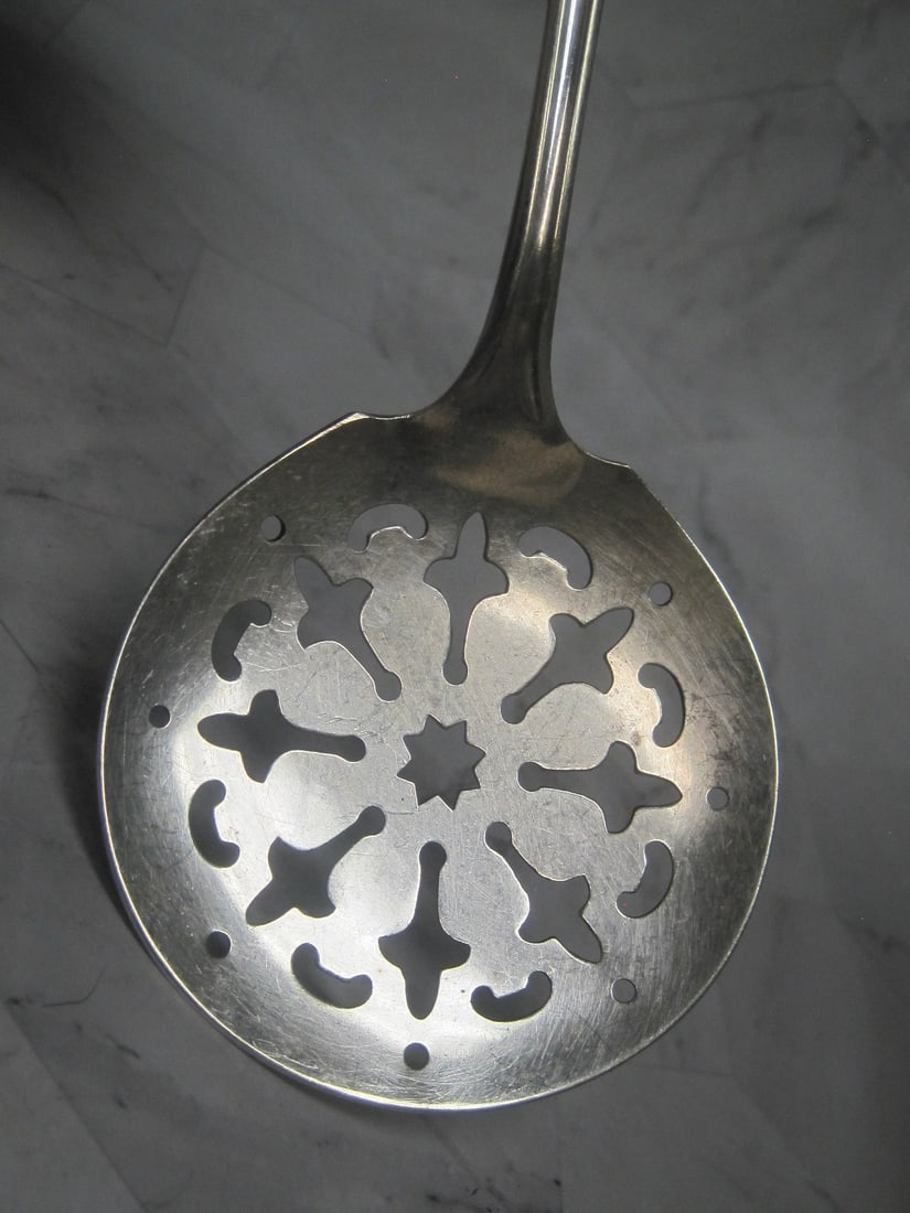 Sterling Silver Handled Tomato Server - 5