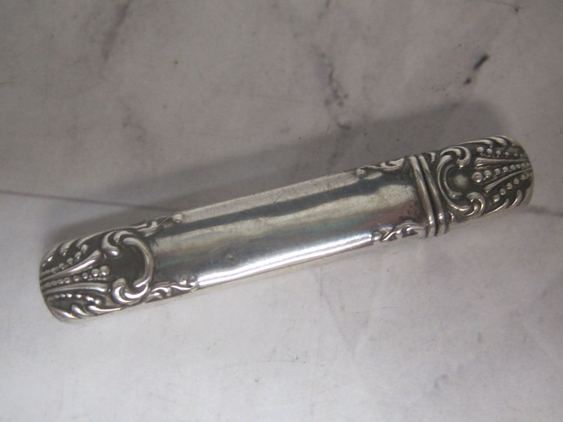 Sterling Silver Sewing Needle Case (1 of 5)