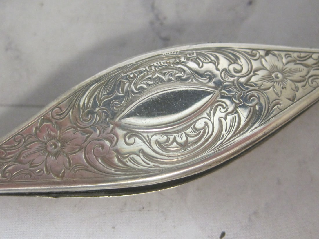 Antique Sterling Silver Sewing Tatting Shuttle - 2