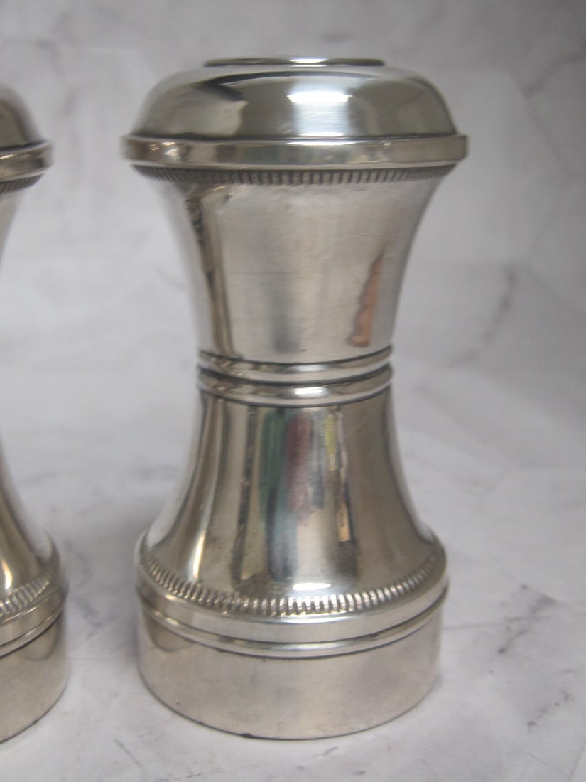 Sterling Silver Duchin Salt & Pepper Shaker Set - 4