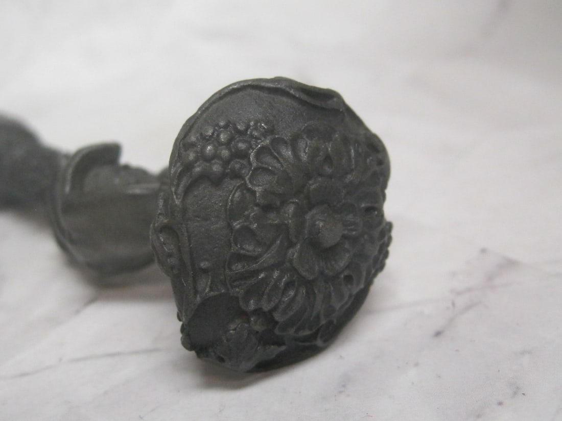 Figural Wax Seal for Letters & Documents - 5