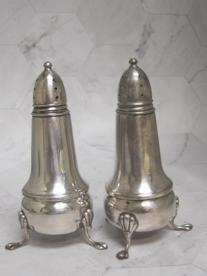 Sterling Silver Weighted Salt & Pepper Shaker Set: 4 1/4" tall, Tri-footed , glass lined