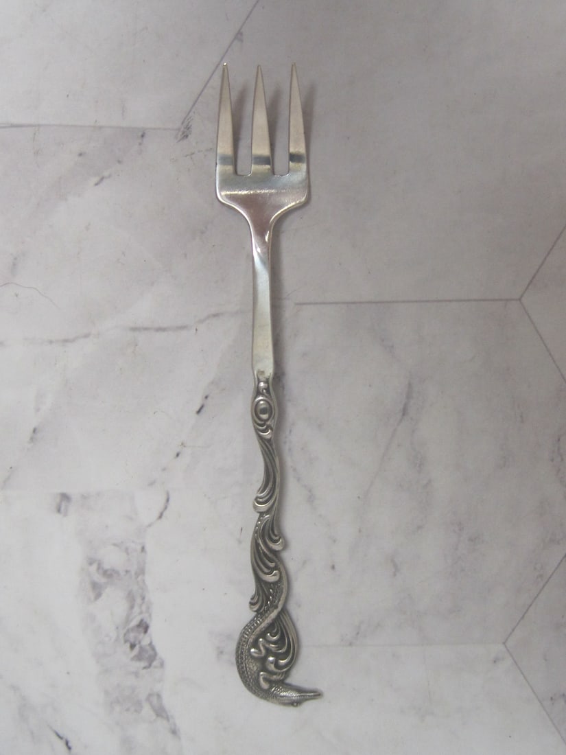 Antique Figural Alligator Sterling Silver Serving Fork (1 of 6)