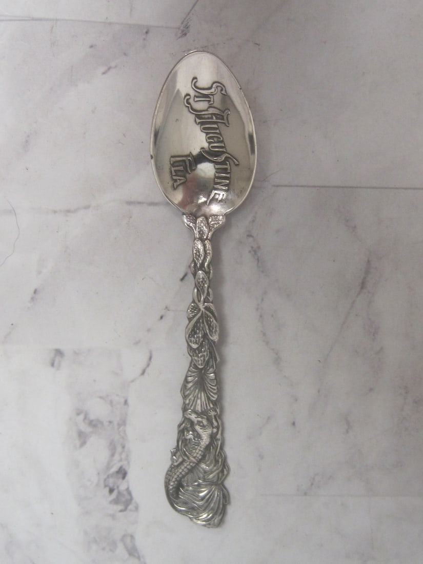 Sterling Silver Souvenir Spoon (1 of 6)