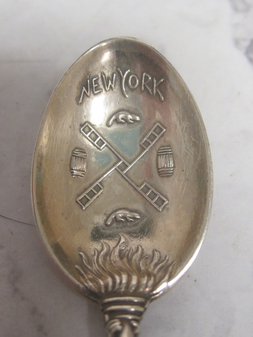Scarce Statue of Liberty Sterling Silver Souvenir Spoon - 2
