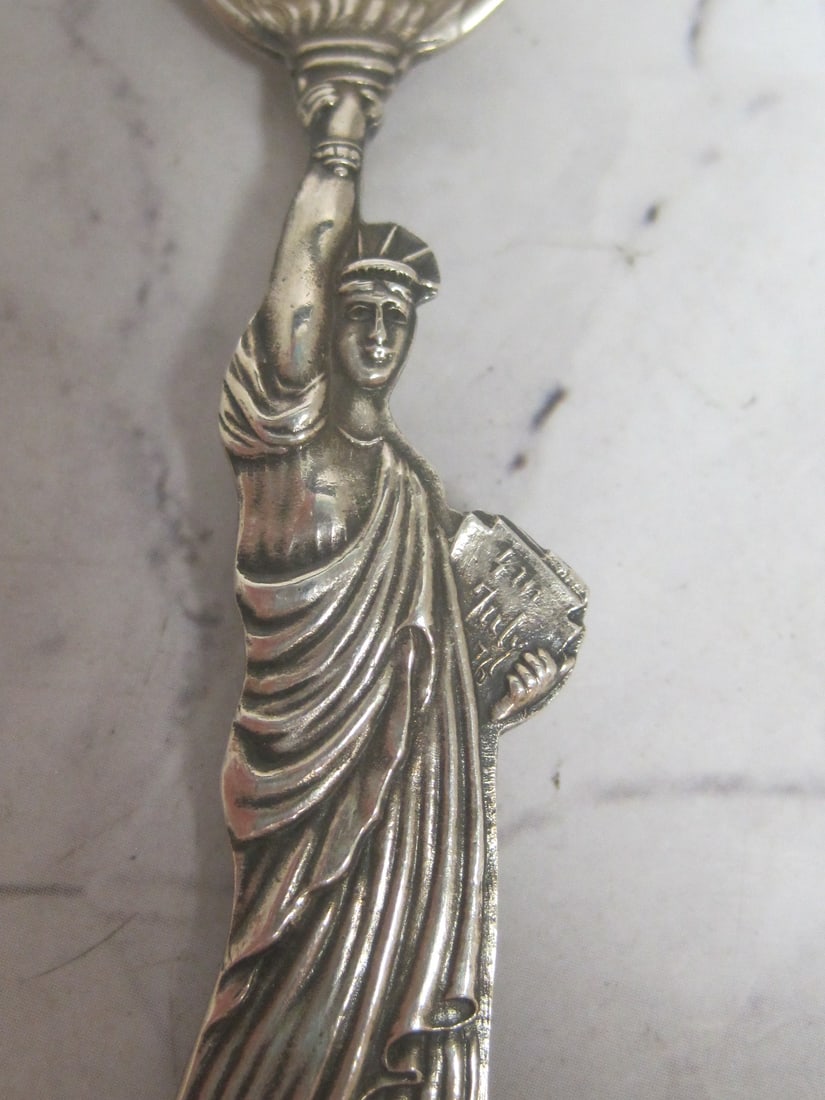 Scarce Statue of Liberty Sterling Silver Souvenir Spoon - 3