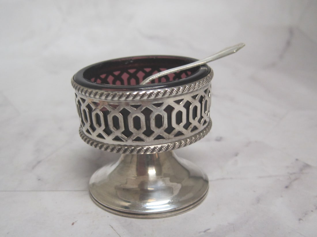 Sterling Silver Salt Cellar with Ruby Glass Liner (1 of 5)