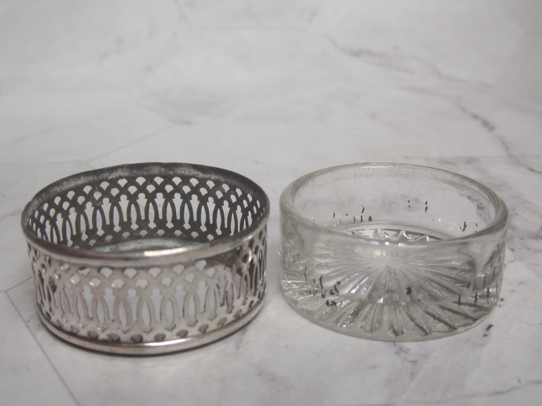 Pair of Sterling Silver & Crystal Salt Cellars - 3