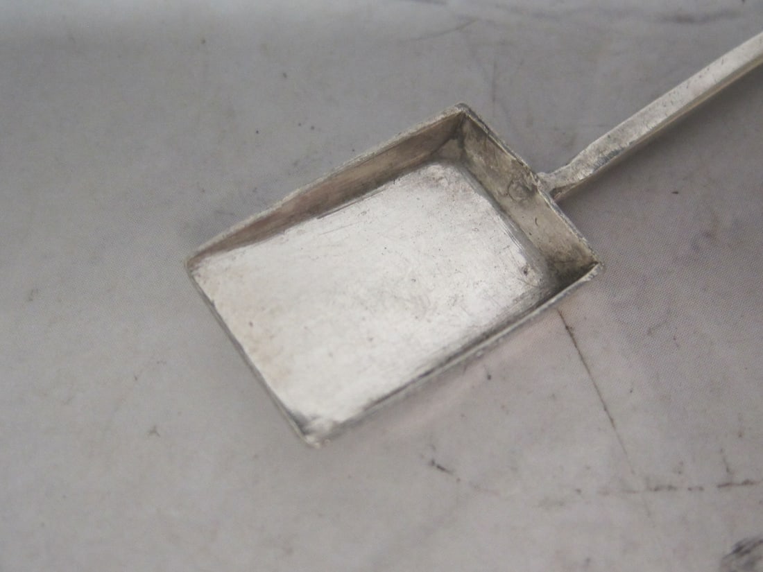 Neat Sterling Silver Figural Shovel Salt Spoon - 2