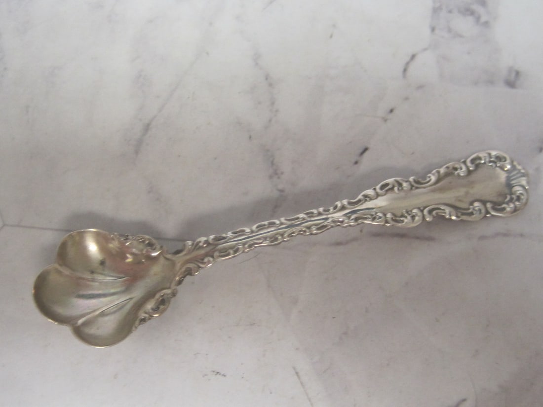 1891 Whiting Sterling Silver Master Salt Spoon: Weighs 7 grams, 3 1/2", Fancy shell bowl