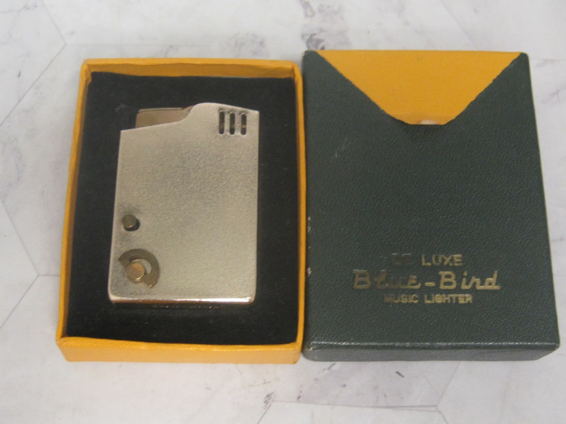 Rare Musical Lighter Deluxe Blue-Bird Model: Still in original box, working, cool estate find