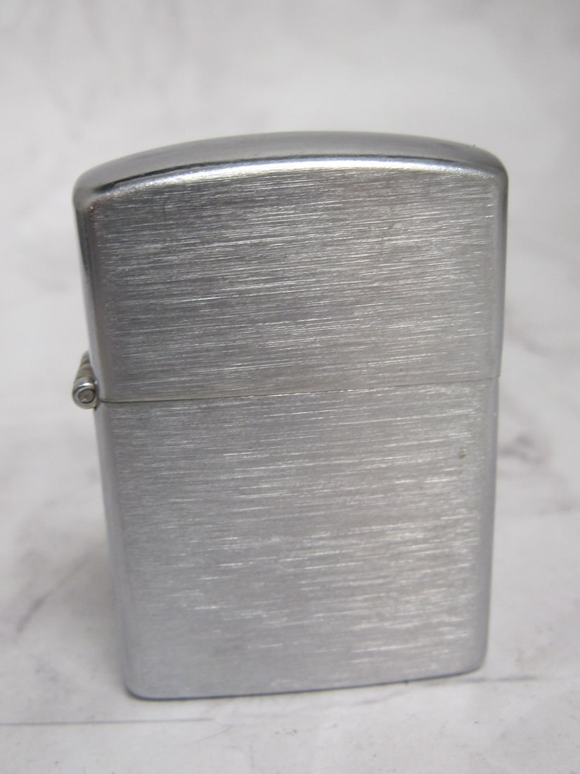 Nesor Lighter (1 of 3)