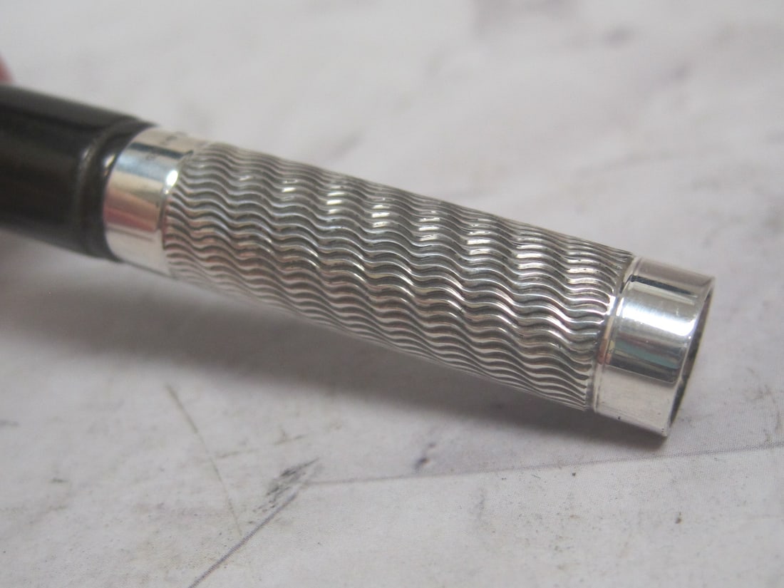 Art Deco Alfred Dunhill Sterling Silver Cigarette Holder - 2