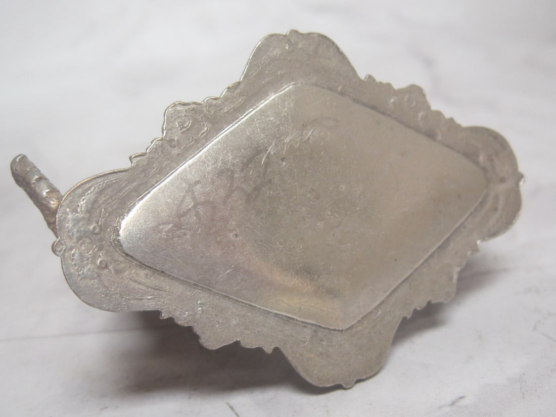 Silverplate Figural Napkin Ring with Cat - 4
