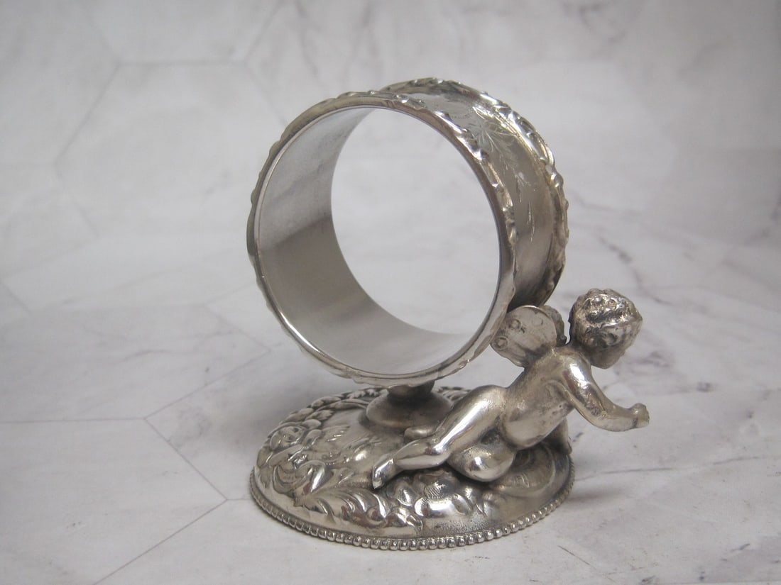 Victorian Silverplate Figural Napkin Ring (1 of 6)